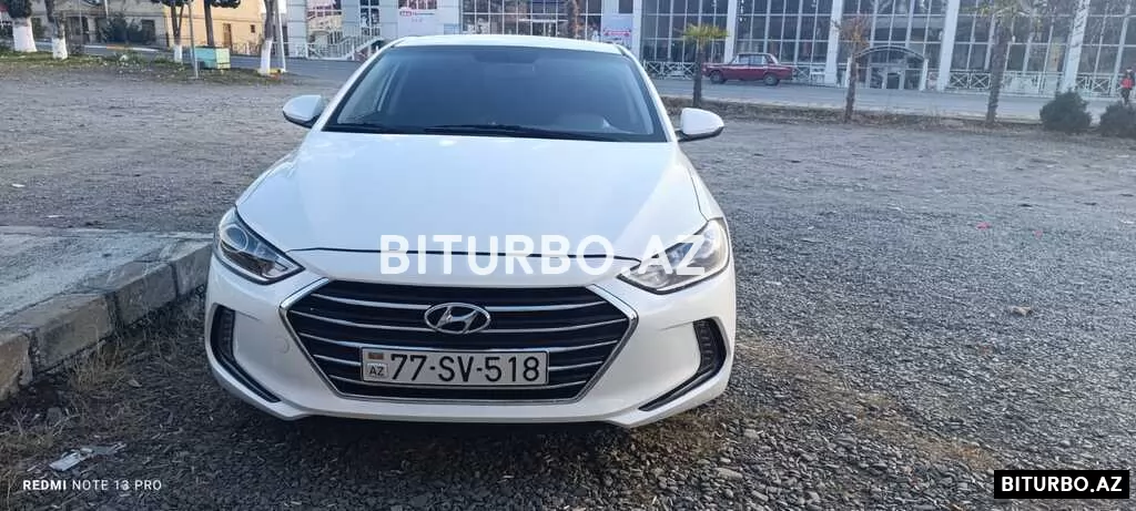 Hyundai Elantra