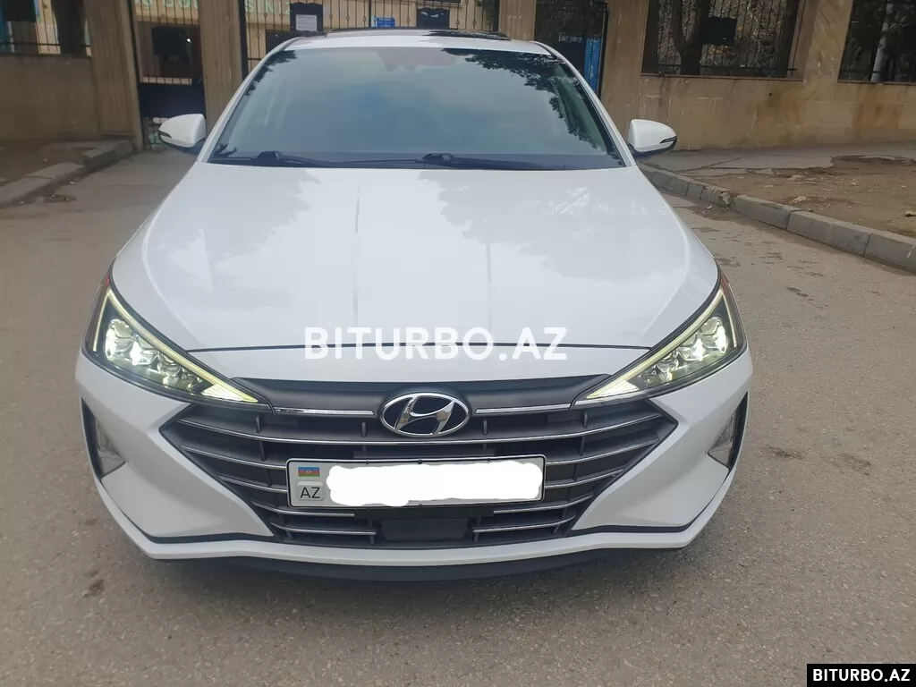 Hyundai Elantra