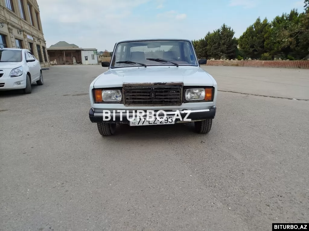 LADA (VAZ) 2107