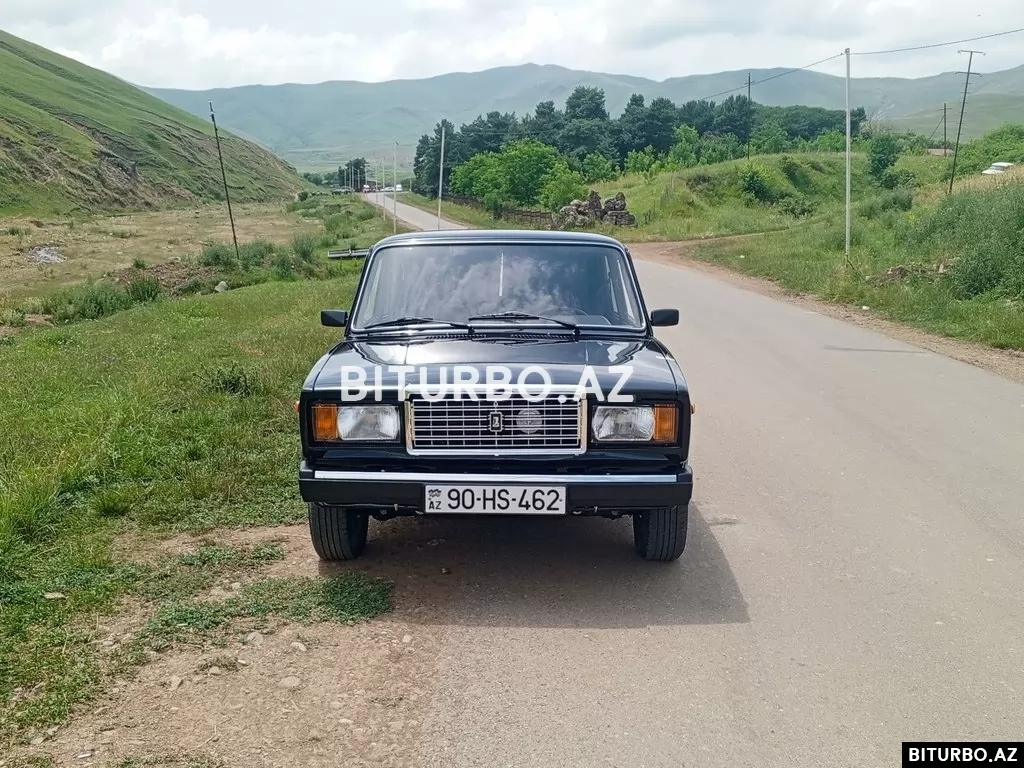 LADA (VAZ) 2107