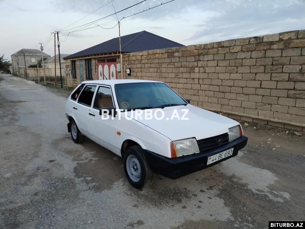 LADA (VAZ) 2109