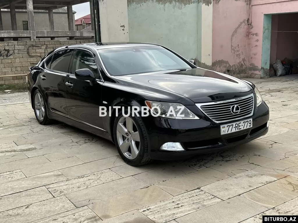 Lexus LS 460