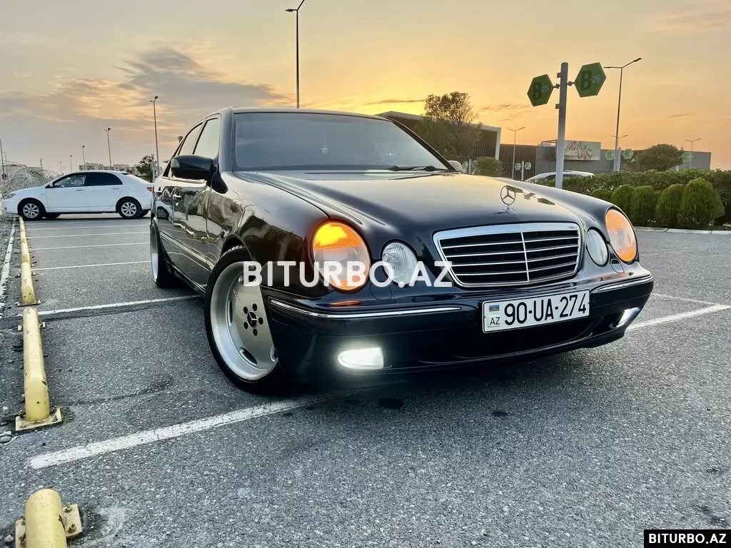 Mercedes E 270