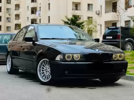 BMW 528