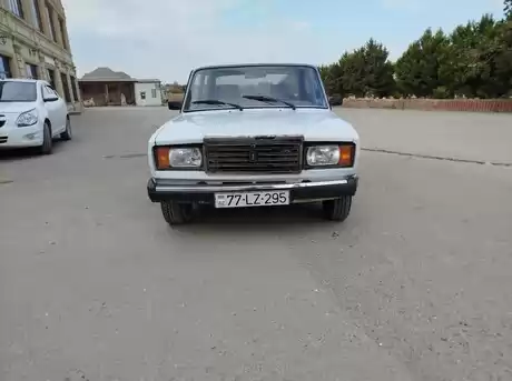 LADA (VAZ) 2107