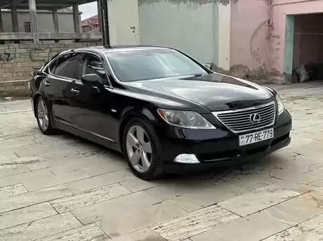 Lexus LS 460