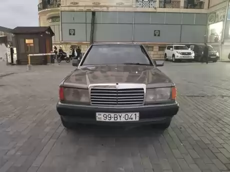 Mercedes 190