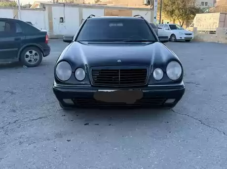 Mercedes C 200