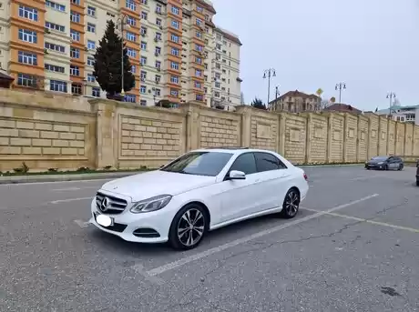 Mercedes E 220 d 4MATIC