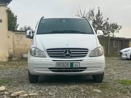 Mercedes Vito 111