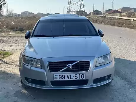 Volvo S80